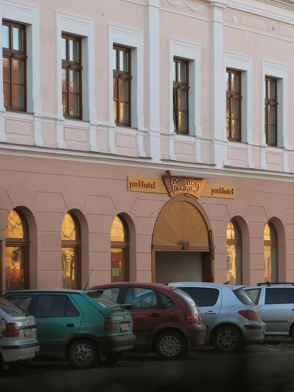 Spišská Nová Ves Parkhotel Centrum מראה חיצוני תמונה
